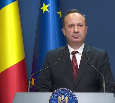 Adrian Câciu: Criteriul pentru a obţine amânarea plăţii ratelor la bănci este creşterea cheltuielilor per familie sau creşterea costurilor per companie cu 25% 