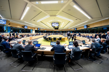Ministrul Agriculturii a propus Comisiei Europene găsirea unor soluţii rapide pentru a sprijini beneficiarii programelor de dezvoltare rurală ale căror proiecte sunt afectate de crize din afara sectorului