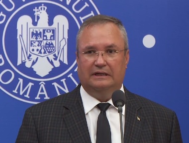 Nicolae Ciucă: Semnarea primelor contracte de finanţare din PNRR la Palatul Victoria este semnalul susţinerii pe care Guvernul  o acordă comunităţilor locale