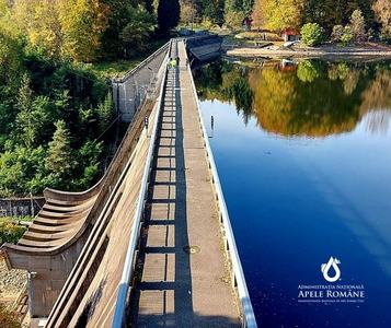 Apele Române: Au început lucrările de reparaţii la barajul Strâmtori-Firiza din judeţul Maramureş / Accesul în zona malurilor şi pe luciul apei este strict interzis / Lucrările, până în 16 decembrie  