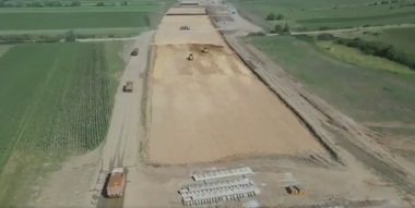 Grindeanu: Lucrările pe şantierul Secţiunii Nuşfalău – Suplacu de Barcău (Autostrada Transilvania) au ajuns la un stadiu fizic de 28% - VIDEO