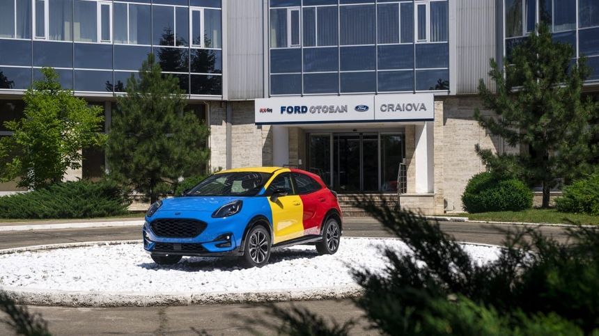 Ford Craiova devine Ford Otosan Craiova: transferul de proprietate a fost finalizat. Ford Otosan anunţă o investiţie de 490 de milioane de euro la fabrica de la Craiova
