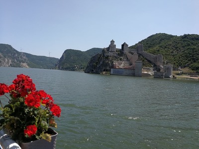 Croazieră pe Dunăre cu nava românească fluvială MS Diana: Numărul turiştilor pentru anul acesta, estimat la 2.000