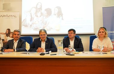 MIPE sprijină autorităţile locale în derularea proiectelor de investiţii finanţate cu fonduri europene – La Iaşi, proiecte în domeniul sănătăţii care vor deservi 5 milioane de locuitori / Iaşi, al patrulea judeţ la absorbţia fondurilor  