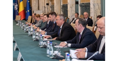 Ciucă a discutat cu reprezentanţii HORECA despre măsurile de sprijin ale Guvernului, în contextul pandemiei, războiului din Ucraina şi creşterea preţurilor la energie şi gaze naturale