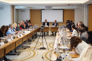Ciolacu: Le-am transmis astăzi reprezentanţilor mediului de afaceri reuniţi în Confederaţia Patronală Concordia că anul viitor nu va exista nicio modificare a Codului Fiscal