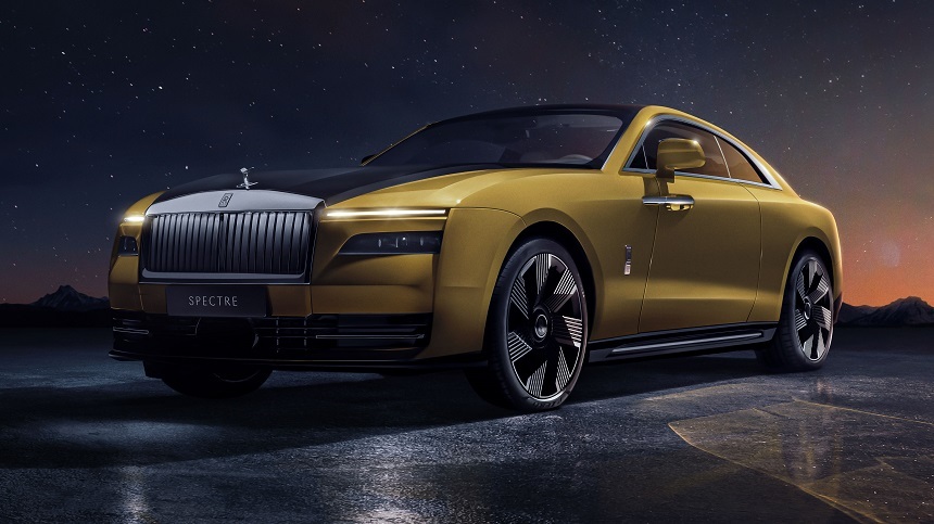 Rolls-Royce a primit peste 300 de comenzi pentru primul său vehicul electric, Spectre, de 413.000 de dolari