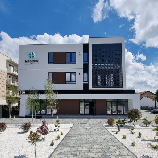 Grupul MedLife a finalizat achiziţia Medici’s, cel mai mare operator medical din Timişoara