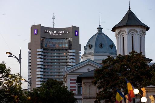 Noul şef al fostului Hotel Intercontinental din Bucureşti, fost manager în hoteluri de lux din întreaga lume: România este o ţară foarte frumoasă, cu un potenţial enorm în ospitalitate