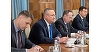 Premierul Ciucă a discutat cu reprezentanţii Asociaţiei Naţionale a Exportatorilor şi Importatorilor din România despre problematica reducerii deficitului balanţei comerciale