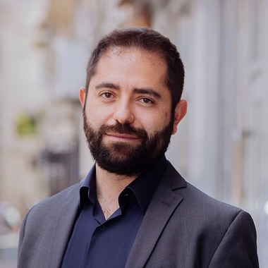 Radu Burnete (Concordia), despre decizia luată de Executiv privind energia: În clipa de faţă este un pic neclar. Oug 119 a blocat complet piaţa, acum toată lumea aşteaptă /  Nu văd de ce am avea garanţia că preţul nu merge înapoi, în sus