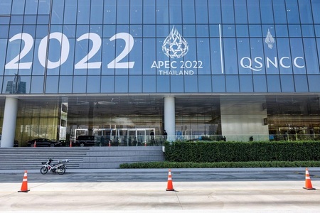 APEC se angajează la summitul din Thailanda să stimuleze comerţul şi să facă mai mult pentru a aborda alte provocări economice