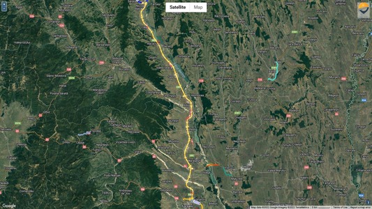 ONG, despre Autostrada Focşani-Bacău: Pe la mijlocul lunii decembrie vom afla dacă se pot semna contractele sau mai aşteptăm / UMB, poate cel mai serios antreprenor general din ţară / Suntem îngrijoraţi că nu vor putea să-şi dubleze capacitatea 