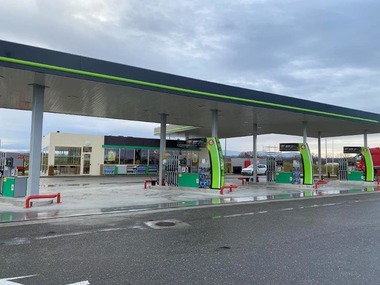 Şeful CNAIR: Două noi spaţii moderne de servicii sunt deschise de astăzi pe A1 