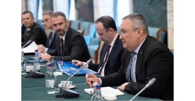 Ciucă le-a transmis reprezentanţilor Coaliţiei pentru Dezvoltarea României că investiţiile vor rămâne prioritare pentru Guvern, iar valoarea alocată prin bugetul de stat pe anul 2023 depăşeşte 20 de miliarde euro
