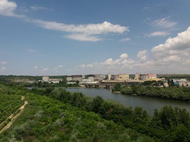 Proiectul de lege pentru avansarea construcţiei reactoarelor 3 şi 4 de la Cernavodă a fost adoptat de Guvern. Investiţia este estimată la 7 miliarde de euro