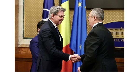 Nicolae Ciucă a discutat cu directorul executiv al FMI despre obiectivul României de a adera la OCDE şi evoluţia economică a ţării noastre / Premierul a cerut mai mare susţinere pentru economia Republicii Moldova