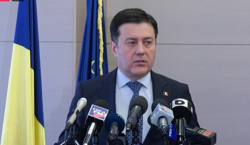 Ministrul Economiei: Activitatea Romarm continuă cu o conducere interimară, directorul Gabriel Ţuţu este în concediu / Parchetul a clarificat statutul juridic, nu reiese că acesta ar fi incompatibil cu mandatul pe care îl are
