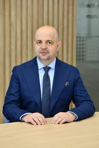 Allianz-Ţiriac anunţă despăgubiri record în 2022 de 1,2 miliarde lei. Asiguratorul va plăti 5.000 euro daună totală pentru o maşină Toyota Yaris din 2013 avariată în avalanşa de la cabana Capra 