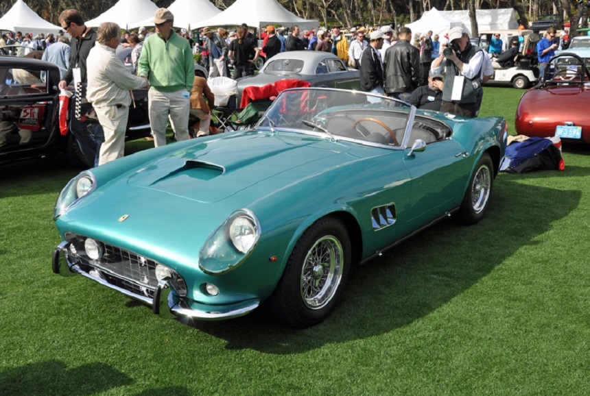Un Ferrari de 18 milioane de dolari, cel mai scump bolid vândut la o licitaţie cu preţuri record pentru maşini clasice din insula Amelia, Florida