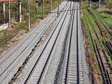 CFR: 82,13 milioane lei pentru lucrări de înlocuire la rând a elementelor suprastructurii căii pe linia Bucureşti - Piteşti