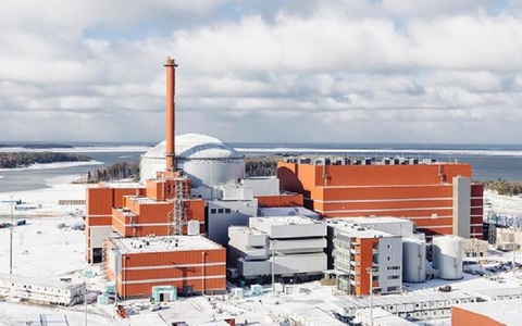 După 18 ani, Finlanda a pus duminică în funcţiune reactorul nuclear Olkiluoto 3, cel mai mare din Europa, mărind securitatea energetică a regiunii