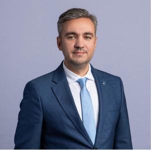 George Niculescu, secretar de stat PNL în Ministerul Energiei, susţinut de coaliţie pentru şefia ANRE  / Opoziţia acuză politizarea instituţiei
