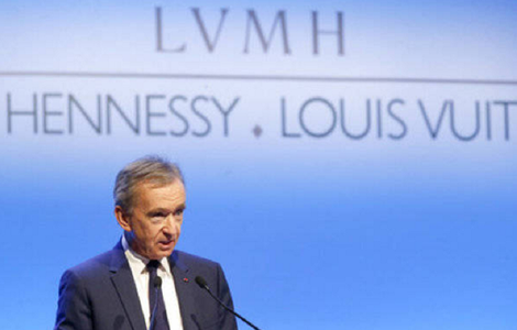 Grupul bunurilor de lux LVMH a devenit prima companie europeană cu o capitalizare de piaţă de peste 500 de miliarde de dolari