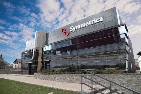 Producătorul de pavele şi borduri Symmetrica extinde fabrica din Prejmer în urma unei investiţii de 7 milioane euro 
