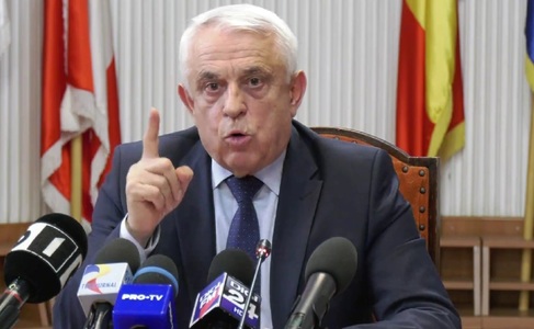 Ministrul Agriculturii a anunţat că cei de la Comisia Europeană ar putea interzice, până pe 5 iunie, importurile grâu, porumb, floarea-soarelui, rapiţă, ulei de floarea-soarelui din Ucraina în România