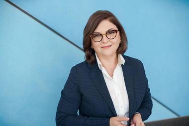 Adina Vălean: Portul Constanţa a crescut foarte mult în importanţă, volumele de mărfuri care au trecut pe aici sunt în creştere. Este evident pentru noi că portul are nevoie de o modernizare susţinută
