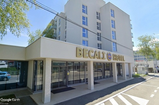 Fiica cea mare a lui George Becali a vândut cu profit fostul hotel Inter din Venus

