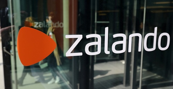 Zalando, cel mai mare retailer online de modă din Europa, contestă în justiţie noile reguli UE privind conţinutul