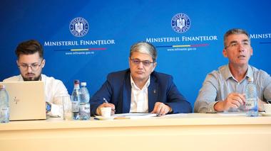Marcel Boloş, întâlnire de lucru cu sindicaliştii din finanţe / S-a discutat despre Legea salarizării, Statutul finanţistului şi nevoia de digitalizare

