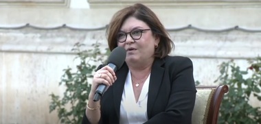 Inaugurarea podului de la Brăila - Adina Vălean: Podul pe care îl inaugurăm astăzi este unul dintre cele mai mari şi sofisticate tehnic din Uniunea Europeană şi demonstrează că România are capacitatea de a dezvolta proiecte complexe de infrastructură
