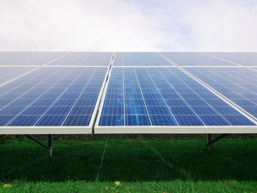 MET Group intră pe segmentul producţiei de energie din surse regenerabile din Germania, prin achiziţia proiectului fotovoltaic Kentzlin. Producţia de energie anuală a parcului va fi de 13 GWh