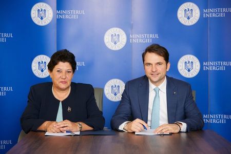 Ministerul Energiei anunţă că locuitorii din zona Năvodari vor avea un sistem modern de electricitate / Contract semnat cu E-Distribuţie Dobrogea de peste 47 milioane lei