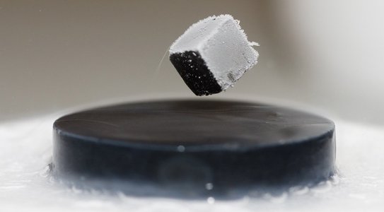 Cercetătorii sud-coreeni susţin că au găsit „Sfântul Graal” în materie de supraconductori, ceea ce a stârnit o adevărată frenezie în lumea investitorilor. Oamenii de ştiinţă sunt însă sceptici