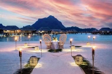 DAL Travel anunţă o creştere de 40% a cererii pentru programele de tip premium / Cele mai solicitate destinaţii sunt Polinezia Franceză, Arhipelagul Hawaii, Australia, Noua Zeelandă şi croazierele de lux / 45.000 de euro, cea mai scumpă vacanţă 
