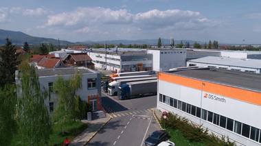 DS Smith investeşte 13 milioane de euro în soluţii de ambalare şi în creşterea producţiei în România