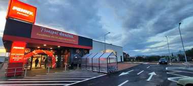 Retailerul Penny deschide un nou magazin în Piatra Neamţ şi ajunge la o reţea de 351 magazine în România