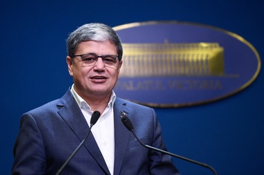 Ministrul Finanţelor afirmă că România trebuie să reducă deficitul bugetar, fiind necesare măsuri, în caz contrar ar putea pierde bani europeni - 75 de miliarde de euro 

