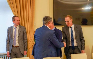 UPDATE - Marcel Boloş: După Comisia Europeană, ne atrage atenţia şi FMI / Ministrul avertizează că deficitul bugetar trebuie redus: Miza? Riscul să pierdem 75 miliarde euro/ Nouă întâlnire cu FMI săptămâna viitoare / Precizările Ministerului Finanţelor 