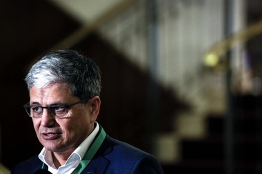 Boloş: Reforma jocurilor de noroc – un imperativ / Ministrul anunţă că vânzarea de alcool va fi interzisă în sălile de jocuri de noroc / Ordonanţa, analizată joi în şedinţa de Guvern 