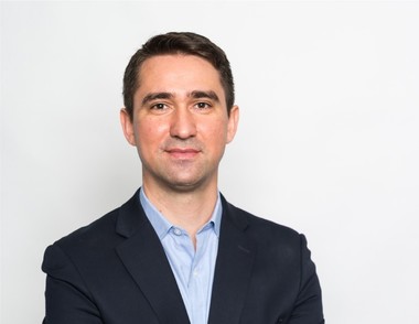 Florin - Valentin Ştefan, numit în funcţia de director general al Poştei Române, pentru un mandat de 4 ani

