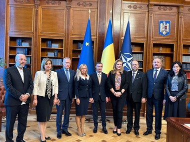Lucian Heiuş, după depunerea jurământului: Încep astăzi o nouă etapă, cu dorinţa de a fi o parte implicată în cadrul echipei profesioniste de la Curtea de Conturi

