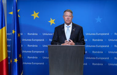 Iohannis, întrebat dacă va vorbi cu Ursula von der Leyen ca să obţină un accept pentru un deficit bugetar ceva mai ridicat: Vom avea o discuţie în marja Consiliului. Probabil, undeva pe un hol