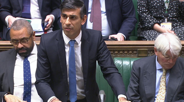 Inteligenţa artificială poate scăpa de sub control, avertizează premierul britanic, în timp ce Marea Britanie vrea unor rol global în reglementarea acesteia