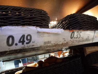 Aproape 300 de magazine Lidl, controlate de ANPC, fiind date amenzi de 7,5 milioane de lei / Printre nereguli, legume şi fructe stricate, diferenţe de gramaj, spaţii de depozitare cu rugină  / Şeful ANPC: Ciupitul la cântar a devenit o formă de comerţ
