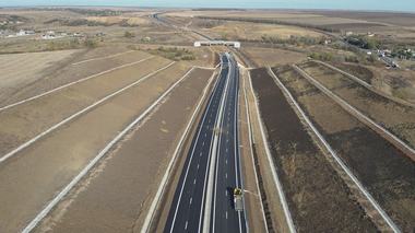 Directorul CNAIR: Există şanse reale ca la finalul anului 2024 cetăţenii să poată parcurge fără întrerupere cei 121 km ai drumului expres Craiova – Piteşti / Cristian Pistol, nemulţumit de mobilizarea pe şantierul variantei ocolitoare Craiova Sud